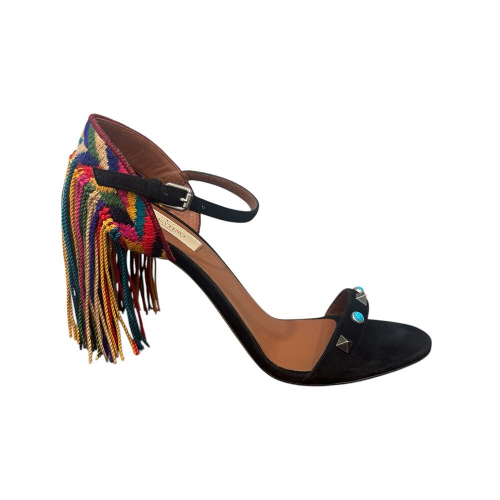 Valentino Garavani Rockstud Rolling Fringe Suede Heels Black Size 38.5 EU 8 US